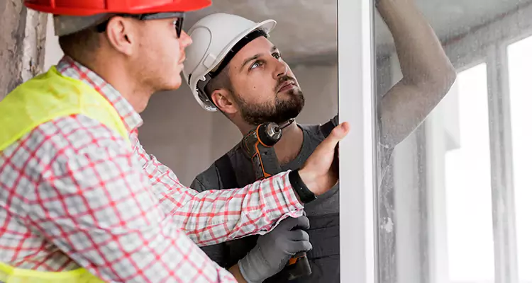 Vertical Crank Out Windows Repair in Poinciana, FL